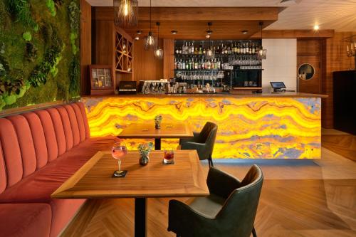 Time Boutique Hotel - image 6
