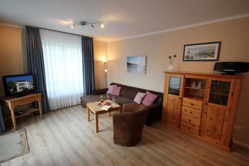 Apartment with Balcony 1RB20