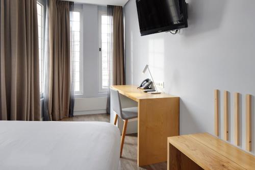 Hotel Avenida - image 10