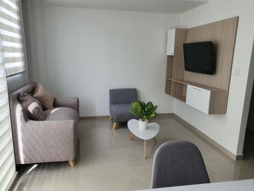 Lindo Apartamento Completo, en una muy buena zona