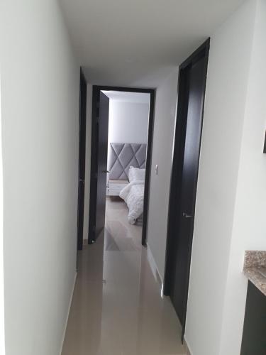 Lindo Apartamento Completo, en una muy buena zona