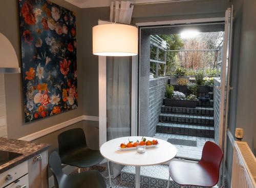 90qm Ferienwohnung Berlin Zentrum Nähe Prenzlauer Berg, 2 Bäder, Berlino (foto 10)