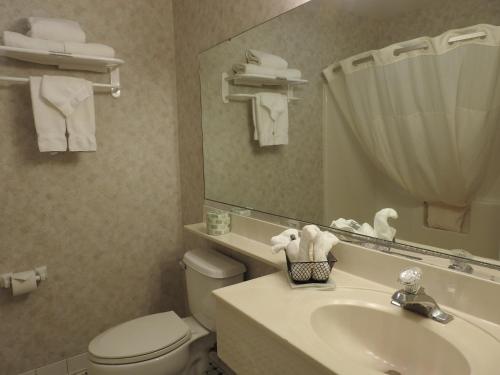 Inn at Cemetery Hill - image 2