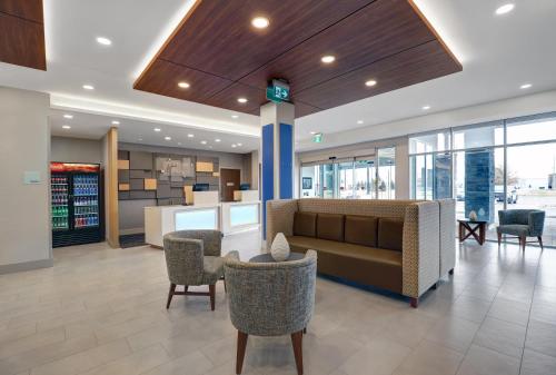 홀리데이 인 익스프레스 & 스위트 포트 엘진 바이 IHG - 숙소 외관