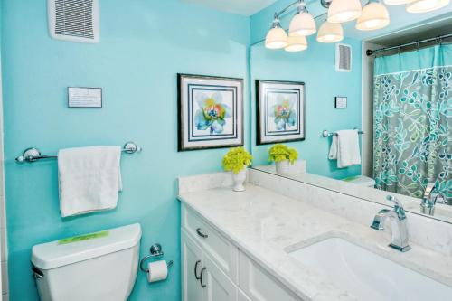 LaPlaya 103A Time to relax Enjoy the peaceful, private beach just a shells throw from your door detail