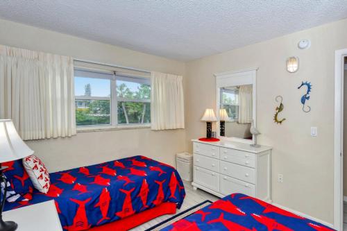 LaPlaya 201E Nestled in the palms just steps from the pool, Longboat Key (fotografie 3)