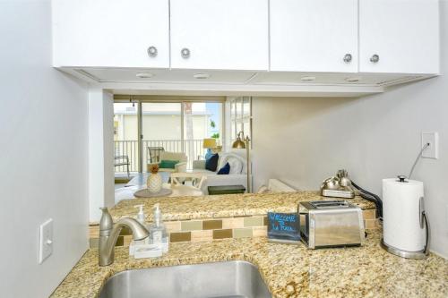 LaPlaya 202E Catch the gentle Gulf breezes on your private balcony beneath the swaying palms in Longboat Key, USA