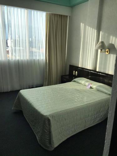1 twin bed