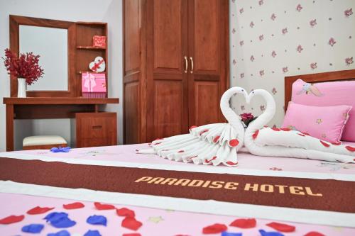 1 queen bed