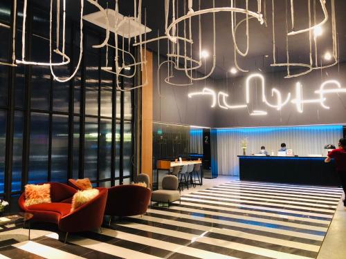 Előcsarnok, The Quarter Silom by UHG near Pat Pong Nightlife