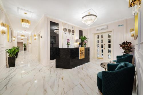Hotel LeMar - main image