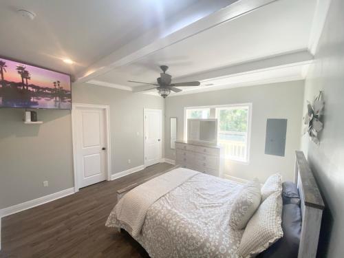 Bungalow Beach house 100 yards from the beach in Bay Saint Louis, USA