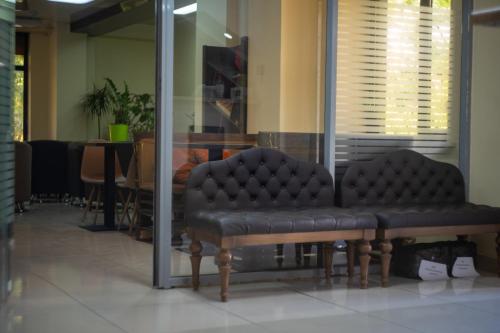 ห้องอาหาร, 7 days hotel in เขตออยซอฟ