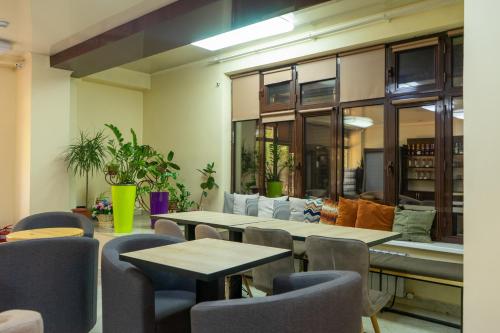 ห้องส่วนกลางสำหรับนั่งเล่น/ดูทีวี, 7 days hotel in เขตออยซอฟ