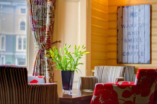 Baytree Hotel - main image