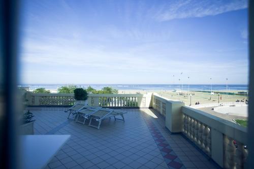 Grand Hotel Cesenatico - image 7