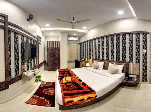 Arihant Palace