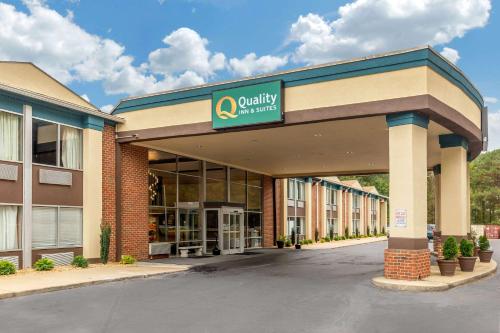 Quality Inn & Suites Apex-Holly Springs