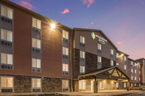 WoodSpring Suites Detroit Farmington Hills