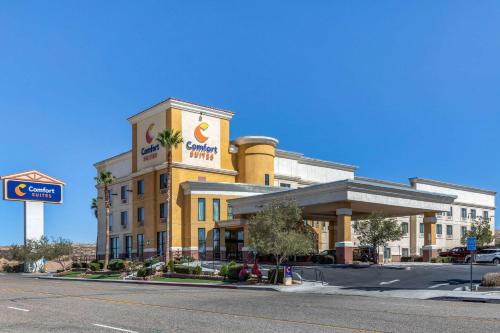 Comfort Suites Barstow near I-15