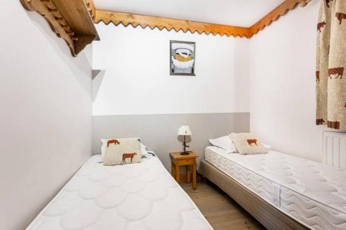 3 bedrooms, 6 beds