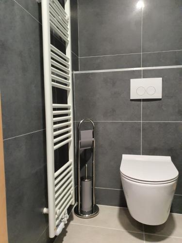 Hotel Schneider Apartaments 3.3km von Corinthstraße entfernt