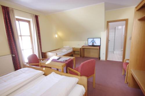 Da`Sporrer Hotel & Wirtshaus 9m von Neunburg vorm Wald entfernt