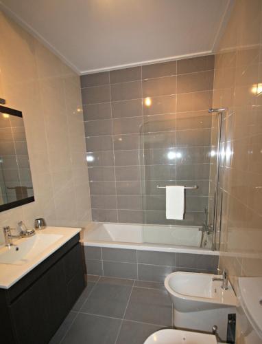 Apartment with Balcony image 10
