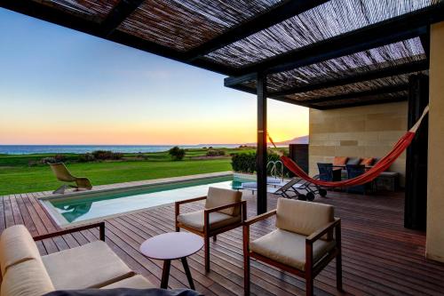 283325341 Verdura Resort