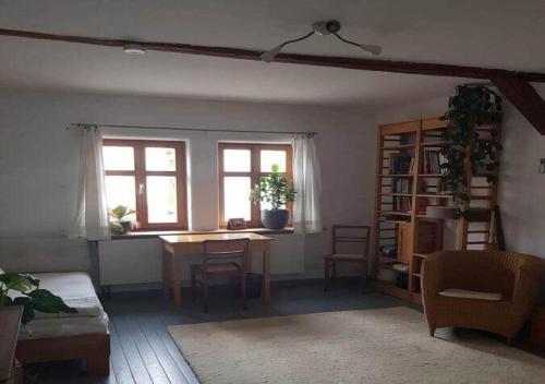 Ältestes Haus in Quentel - Ferienwohnung 2 mit Dachterrasse - Apartment - Hessisch Lichtenau