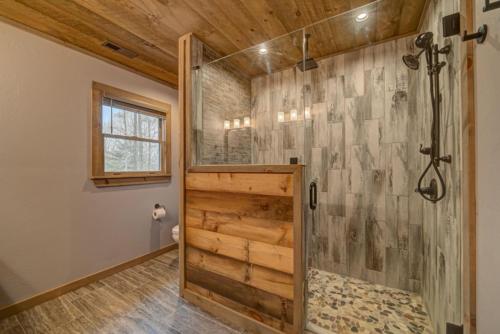 Three-Bedroom Holiday Home  image 10