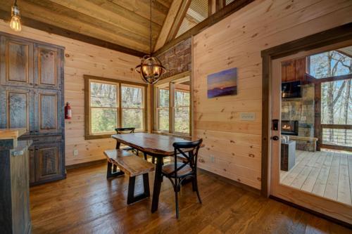 Sanctuary Summit by Escape to Blue Ridge - image 8