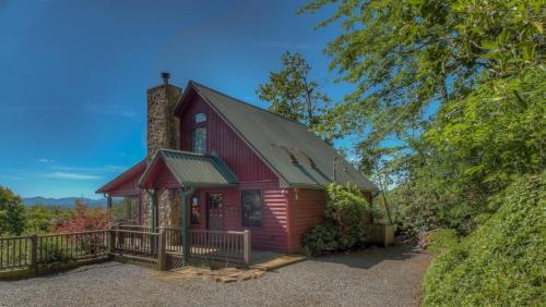 Four-Bedroom Holiday Home