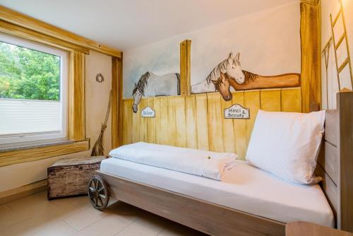 Hotel Hofgut Tiergarten Room Type - Apartment Joe mit zwei Schlafzimmer und Terrasse