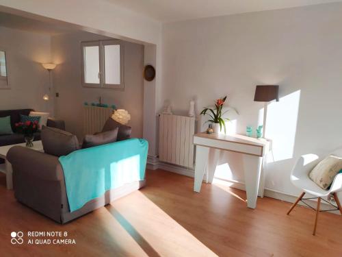 에스펠레트 appartement rez de chaussée 2 chambres avec terrasse (appartement rez de chaussee 2 chambres avec terrasse) 3성급 싱글룸 전망