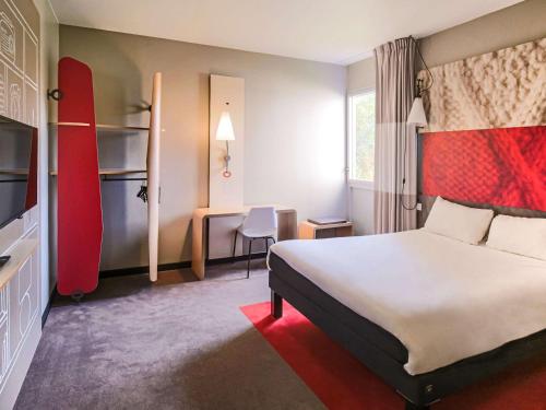 Hotel ibis Marne la Vallee Emerainville