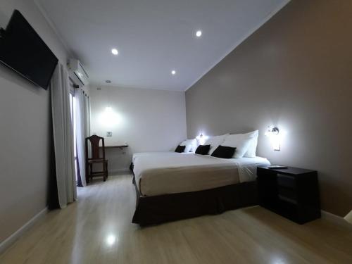 Posada del Angú – Puerto Iguazu, FL