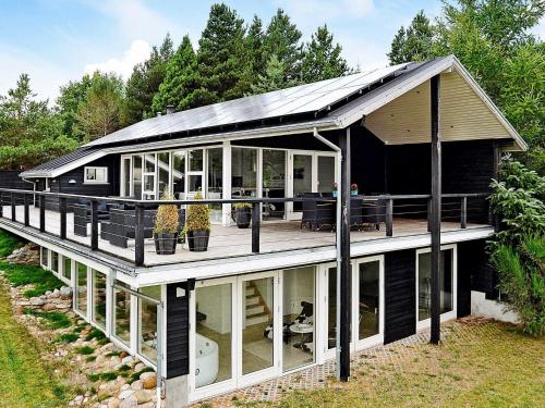 8 person holiday home in Brovst-By Traum