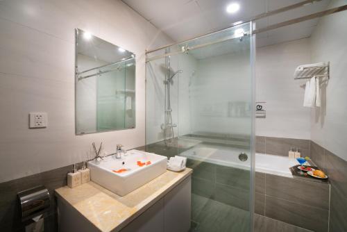 바오 훙 호텔 앤 아파트먼트 - 화장실
