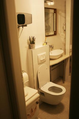 Old City Center Suite - main image