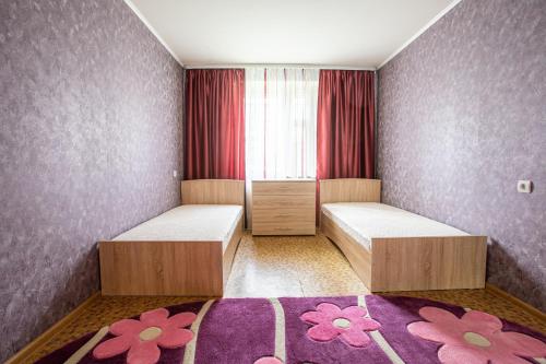 Apartment hotel Sutki-24 г. Тобольск 7 микрорайон дом 46 - image 5