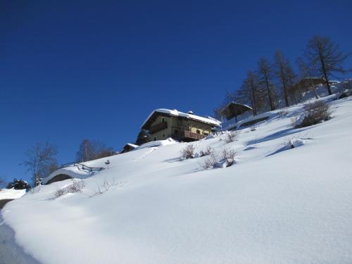  Petite Cerise, Pension in Gressan