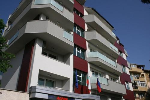 ALPHA family HOTEL - Hotel - Blagoevgrad