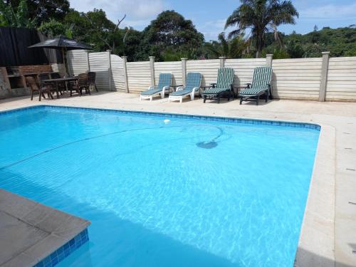 Poolside Guest House Port Shepstone