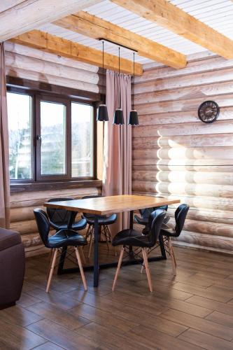 Three-Bedroom Chalet