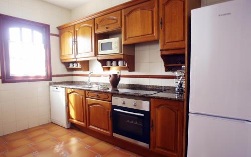 Vip Villas - Caleta Dorada - image 4