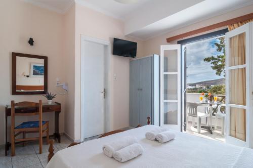 Holiday Beach Resort - image 8