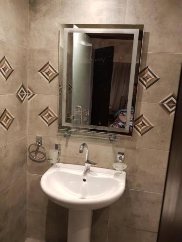 Luxurious Lujain Apartment