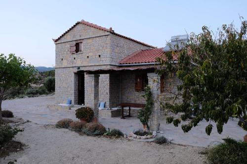 Oceanis cottage house