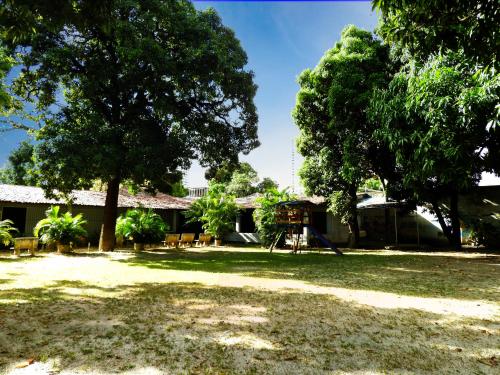 Kert, Pousada Cecosne in Madalena